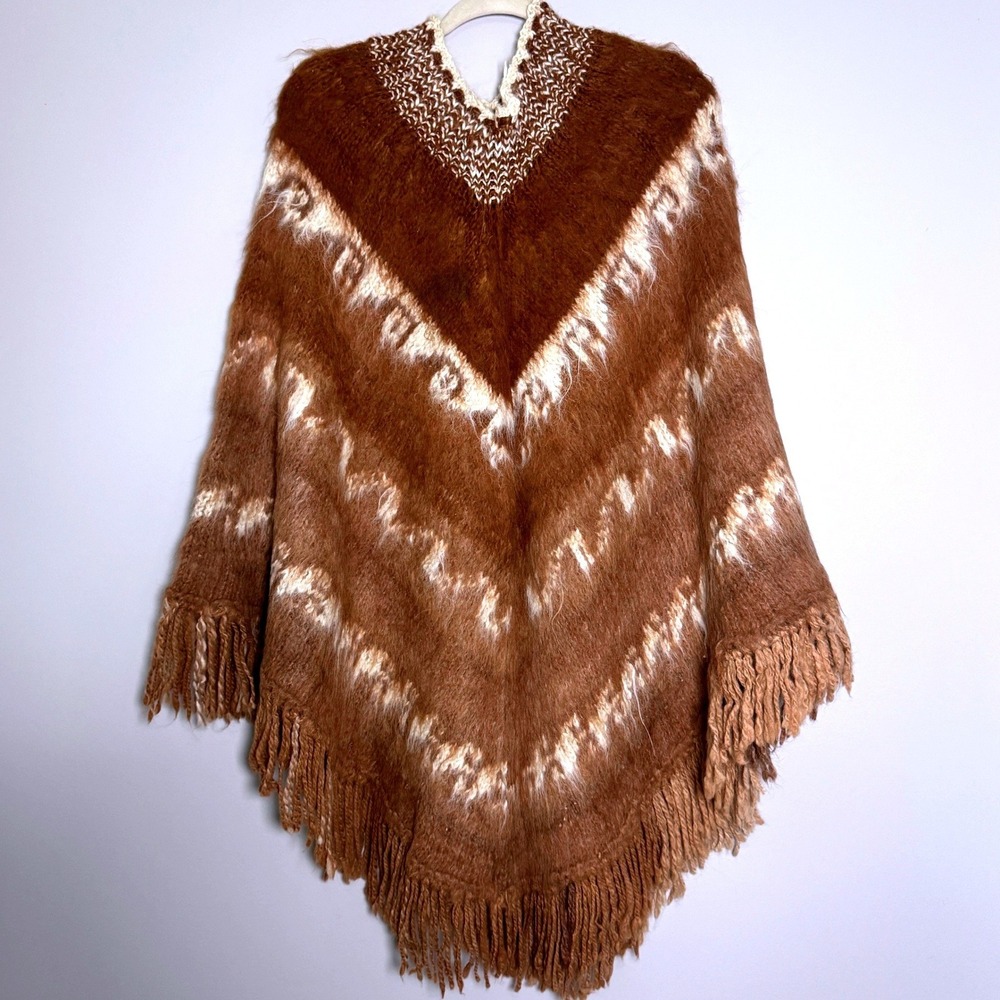Vintage Knit Fringe Poncho One Size Brown Cream Chevron Tassel Boho Wool Blend - Picture 3 of 7